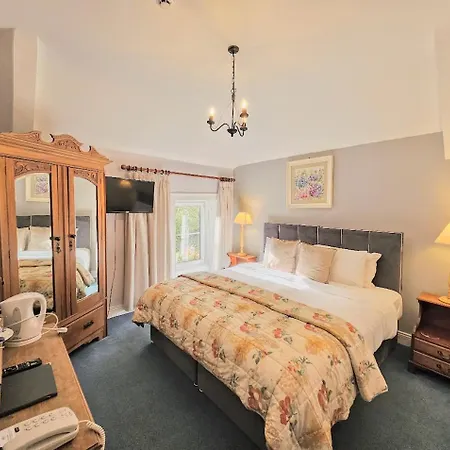 Otel The 4*